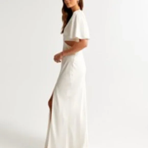 Abercrombie & Fitch Angel Sleeve O-Ring Cutout Maxi Dress - Medium NWT - Picture 4 of 5